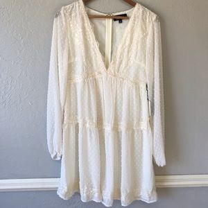Lulu’s Ivory Lace Boho Tiered Peasant Mini Dress NWT